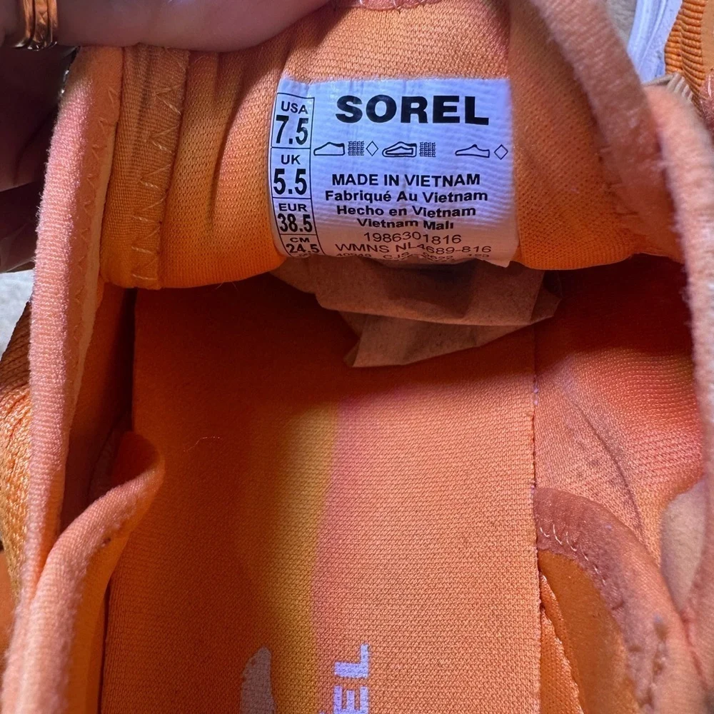 Sorel Vibrant Orange Footwear